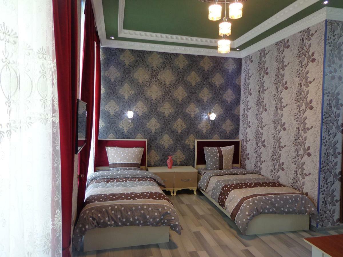 Tubram S Ailəvi Qonaq Evi Bed and Breakfast Şǝki Buitenkant foto