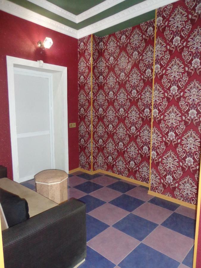 Tubram S Ailəvi Qonaq Evi Bed and Breakfast Şǝki Buitenkant foto